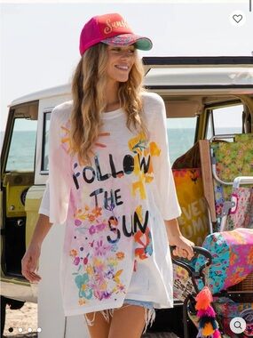 NATURAL LIFE White Tee with Yellow and Pink Sunburst Artwork